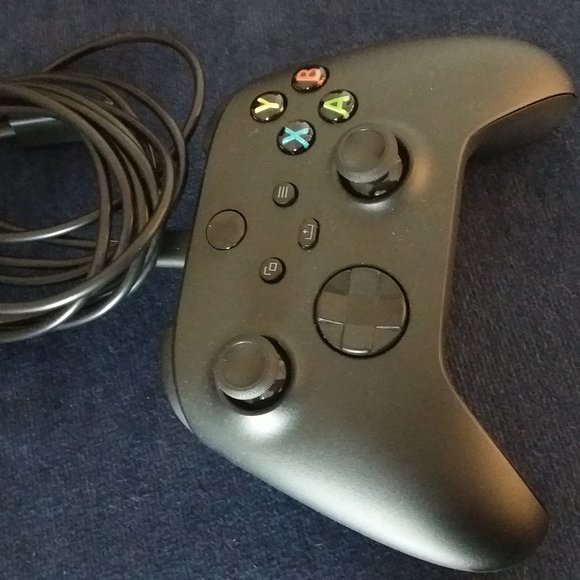 Microsoft Xbox Controller Carbon Black - Picture 1 of 4